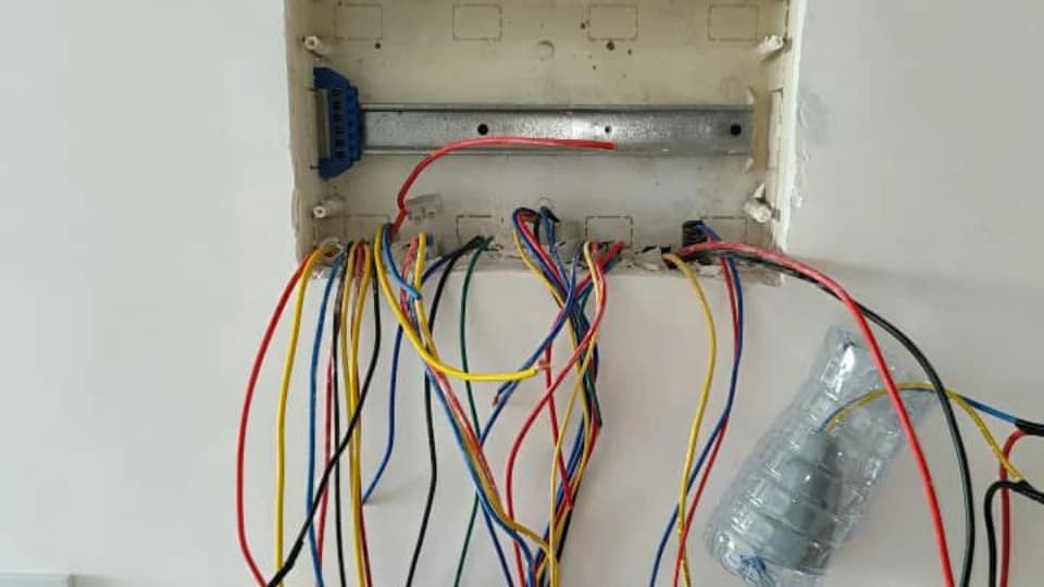 مراحل برق کشی ساختمان